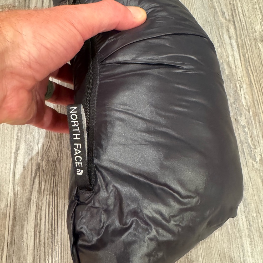 The North Face Women's Black Jacket - Picture 5 of 8
